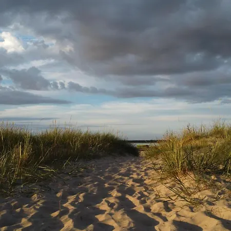 Marika Puhkeküla - Nurgatalu öömaja Shared Bathroom Tatil Evi *