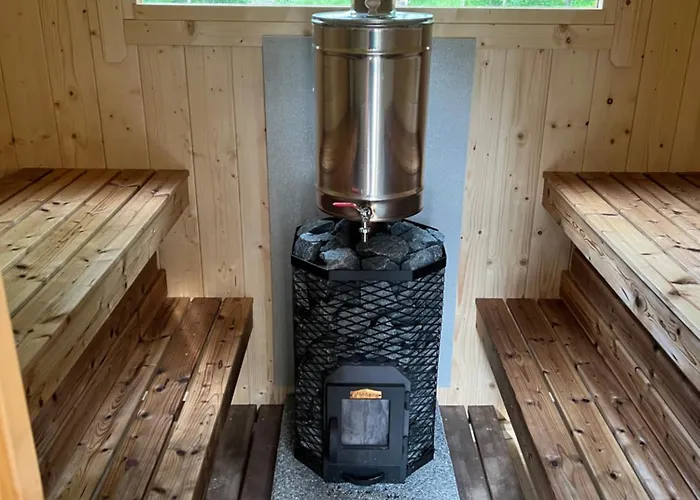 Holiday home Marika Puhkekuela - Nurgatalu Oeoemaja 